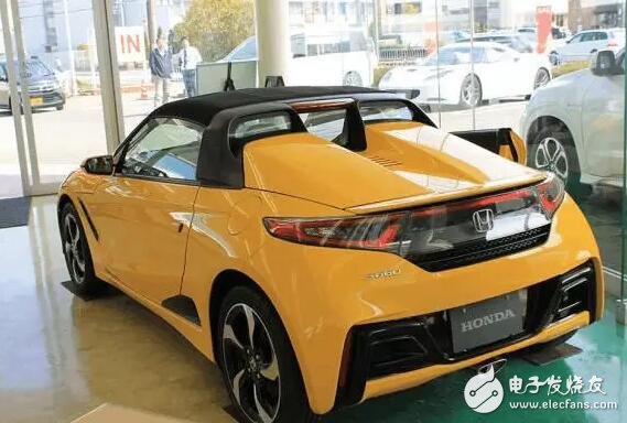 Honda S660 Honda's small sports car, it is likely to enter the domestic market next year, or sell 120,000, the sports car dream is finally expected to be realized