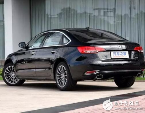 Zotye Z700 and Hui Ang are the same level, the interior looks like the Audi A6L, the overall looks very stable, the administrative car 120,000 can be landed