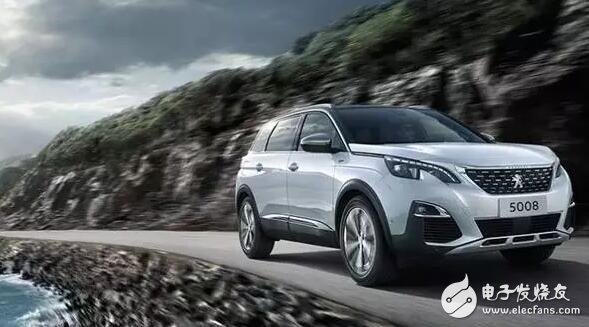 The Peugeot 5008 is a cross-country urban suv with a variety of high-tech intelligent assistive systems that allow you to enjoy a high-quality ride while driving.