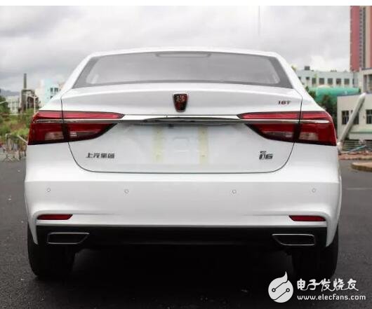 Roewe i6 is higher than Civic configuration, fuel consumption is lower than Corolla, speed is faster than Sylphy, new car guide price: 9.98-15.90 million