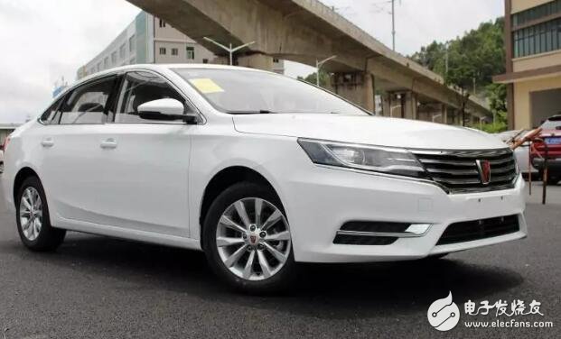 Roewe i6 is higher than Civic configuration, fuel consumption is lower than Corolla, speed is faster than Sylphy, new car guide price: 9.98-15.90 million