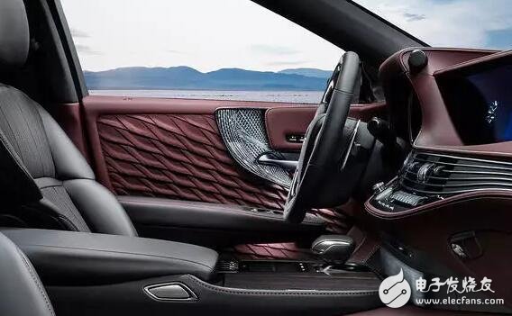 What do you think of the flagship car of Lexus s face and lining?