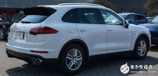 Latest news from Porsche New Cayenne: Or use 911 through taillights