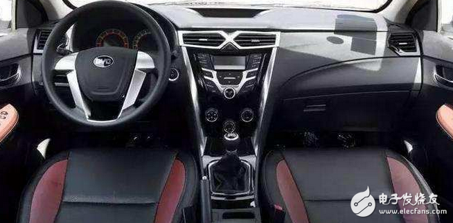 BYD F3 looks "imitation" Toyota Corolla? Does not exist, the interior configuration is stronger than Corolla, the price is only more than 40,000!