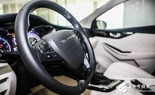 Dongfeng Kaichen Edition "Xuanyi"-Qin Chen D60: Known as "high-quality Zhilian sedan", the interior technology is full of sense, the power is very strong!