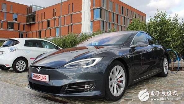 Can't the electric car last? Tesla Model S opened 900 kilometers at a time, and created a record of oil!