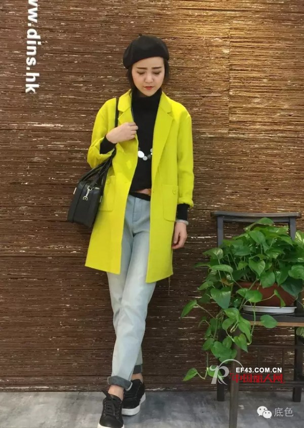 åº•è‰² å†¬äºŒ â€œä¸é›•â€ä¸ºä¸»é¢˜