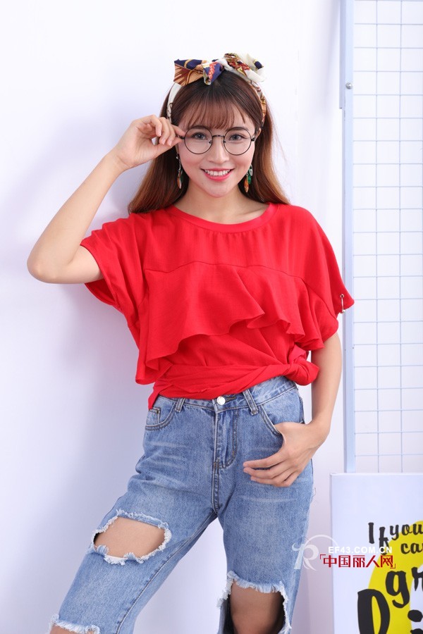 å¤å¤©ç ´æ´žç‰›ä»”è£¤é…ä»€ä¹ˆè¡£æœ å¨ƒå¨ƒè¡«é…ä»€ä¹ˆè£¤å­å¥½çœ‹