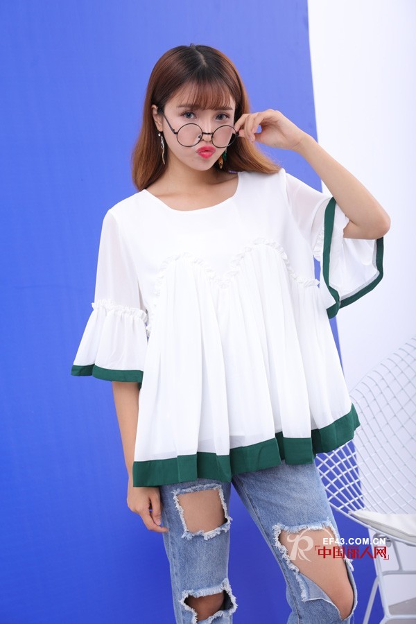 å¤å¤©ç ´æ´žç‰›ä»”è£¤é…ä»€ä¹ˆè¡£æœ å¨ƒå¨ƒè¡«é…ä»€ä¹ˆè£¤å­å¥½çœ‹