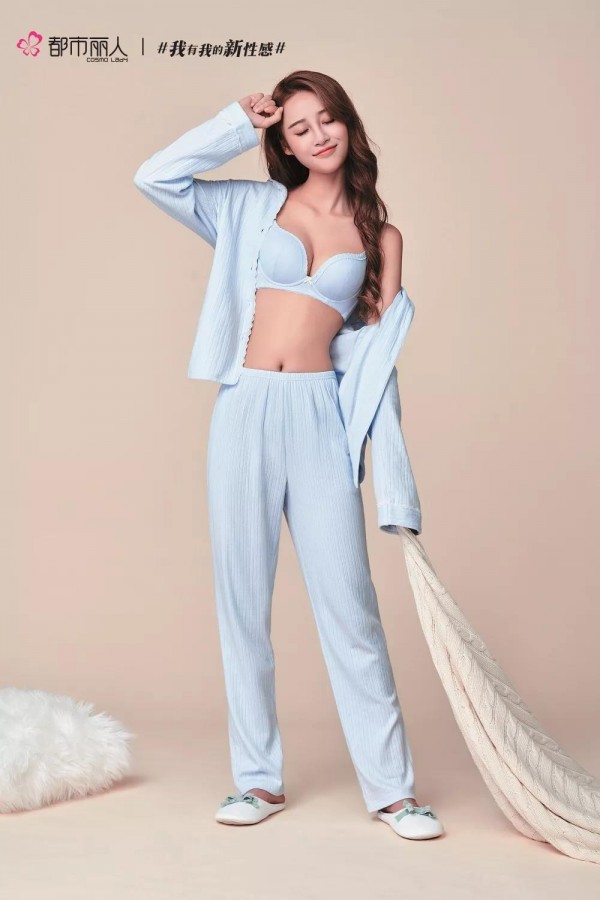 æ€Žä¹ˆç¨³åCä½ï¼Ÿ getæ ¡èŠ±åŒæ¬¾åšä¸ªç²¾è‡´å¥³ç”Ÿ