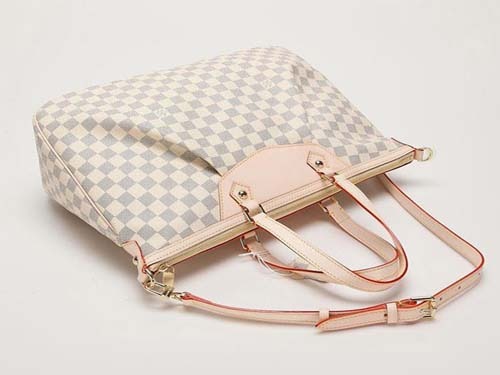 LV walks off the altar luxury brand usher in a new pattern