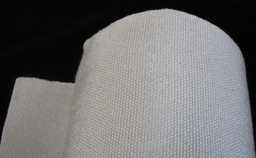 Environmentally-friendly thermal insulation and fireproof material--soluble ceramic fiber