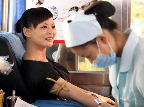 China and other parts of the world donate blood