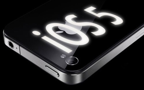 iOS5 released less than 1 day cracked Hackers meet with Jobs