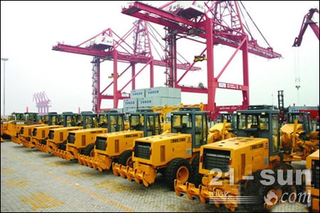 "Made in China" construction machinery popular in Vietnam market