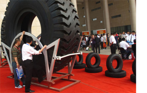 Tire industry will set access threshold