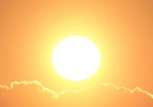 Do a good job of sun protection against summer heat