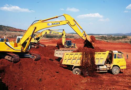 Zhengji River Bridge Construction Project Advances Orderly