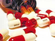 Antibiotics are not anti-inflammatory drugs