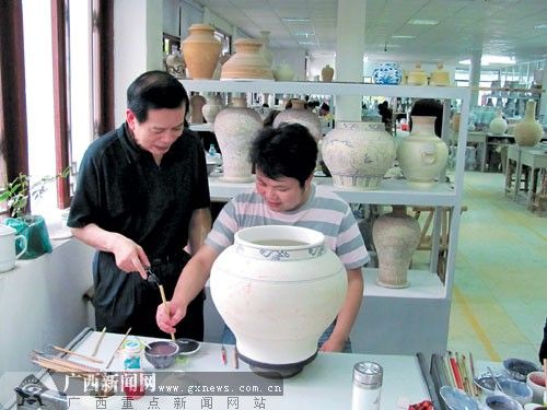 High-grade antique porcelain is produced in the same way.