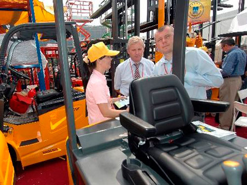 2011 China's import and export of mechanical and electrical hardware products will gradually increase