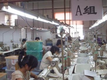 Look at China's garment enterprises from Cambodian garment export