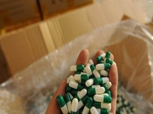 Zhejiang million "toxic capsules" flow into the market Buyers are at risk of "toxic capsules"