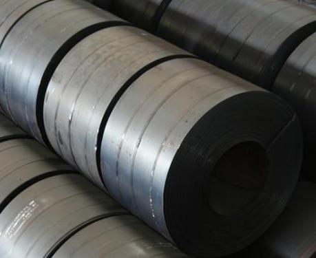 Steel production peaks during 2015-2020