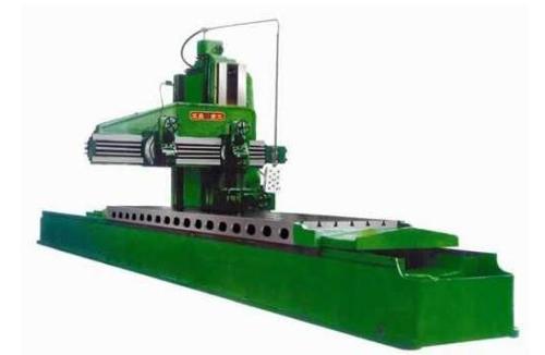 Metal cutting machine to a strategic height