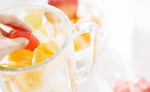 Can you eat canned fruit?