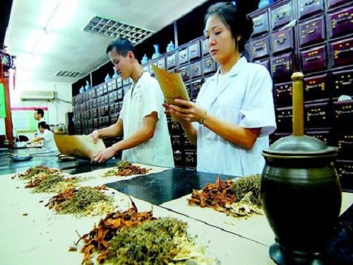 Stopping the influence of Chinese medicine extraction commissioned processing industry