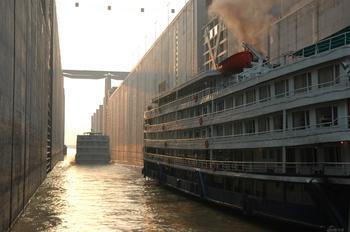 Three Gorges Ships Are Seriously Anxious to Increase Their Loading Rate