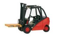 Linde forklift debuts at International Logistics Festival