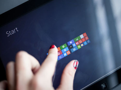 Microsoft tries horizontal board computer again: Want to compete with iPad