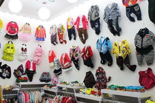 Foshan, China's children's clothing enterprises "interlocked Baotuan"