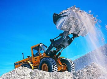 Post-market development strategy for construction machinery