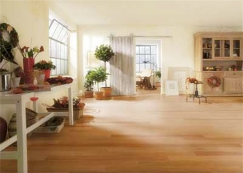 The advantages and disadvantages of solid wood flooring