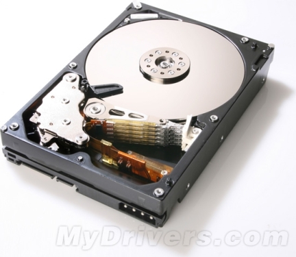 Hitachi's first five-disc 4TB 7200PRM desktop hard drive quietly shipped