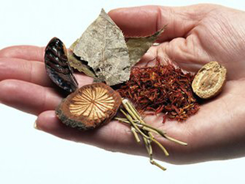 Why do Chinese medicine companies fight?