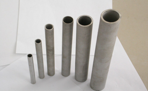 What are the uses of seamless steel tubes?