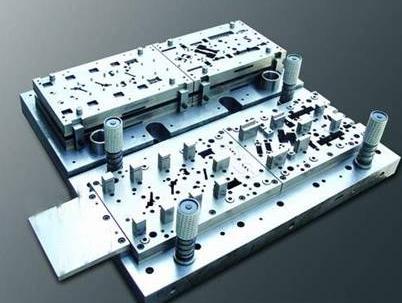 Metal mold impact and expand competitiveness