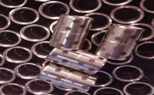 The use of solid embedded self-lubricating bearings and the production of graphite copper sleeves