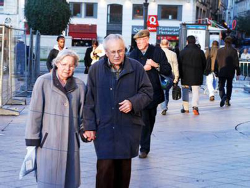 Elderly smart shoes market blank