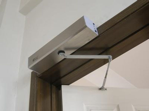 Door closer working principle