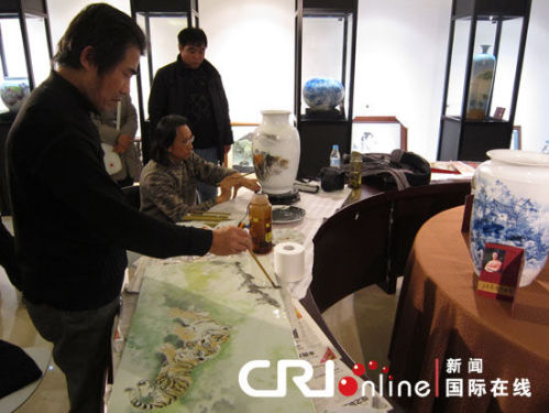 Jingdezhen Ceramic Masterpiece Exhibition Showcased in Beijing