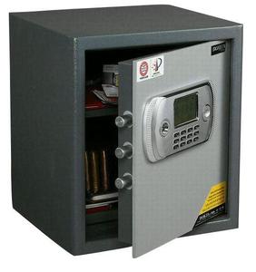 Safes gradually become household necessities