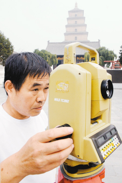 A Xi'an old surveying and mapping person's persistence and concern