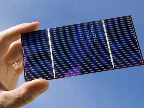 Solar battery prices will fall sharply