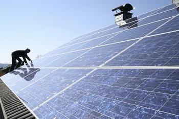 In 2012, the PV industry in Jiangsu declined or reached 30%