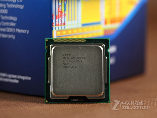 The second-generation smart Core Duo is 4000 times faster than the first CPU